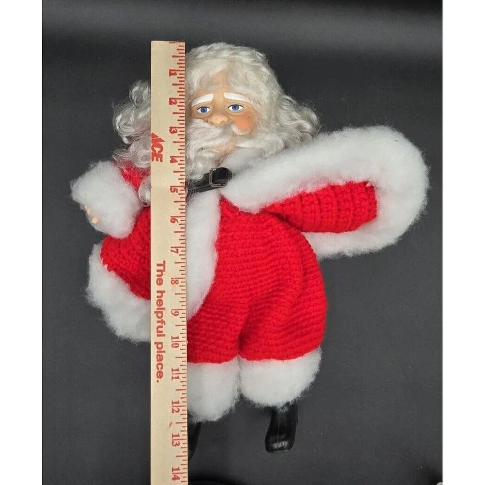 VtgMr & Mrs Santa Claus Dolls Crochet Outfit Christmas Decor Holidays Grannycore